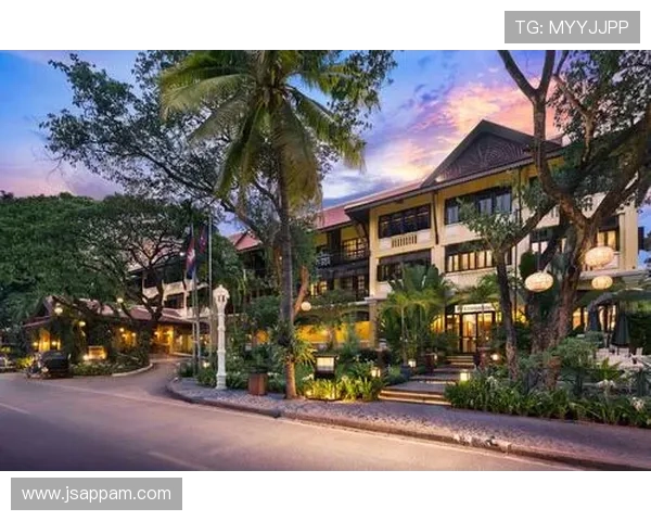 如何通过维多利亚官方网站获取官方最新活动与优惠信息